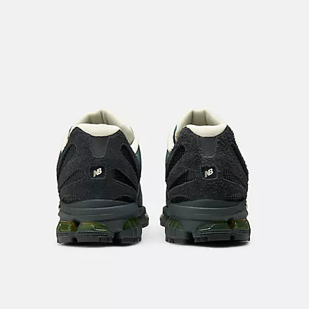 Stone Island X New Balance ABZORB 1890 scarpe