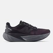 BLACK con CASTLEROCK e Black Cement