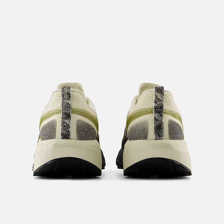 FuelCell SuperComp Trail v2 scarpe